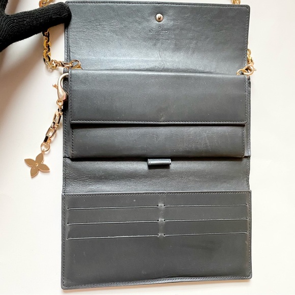 LOUIS VUITTON LEATHER WOC❤️ - Picture 9 of 15